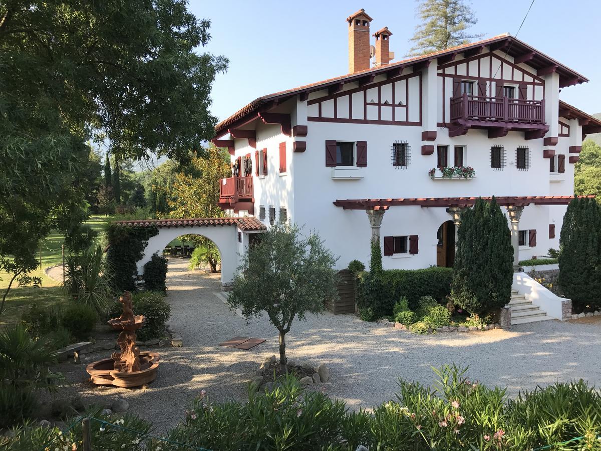 La Villa Du Parc Prades  Εξωτερικό φωτογραφία