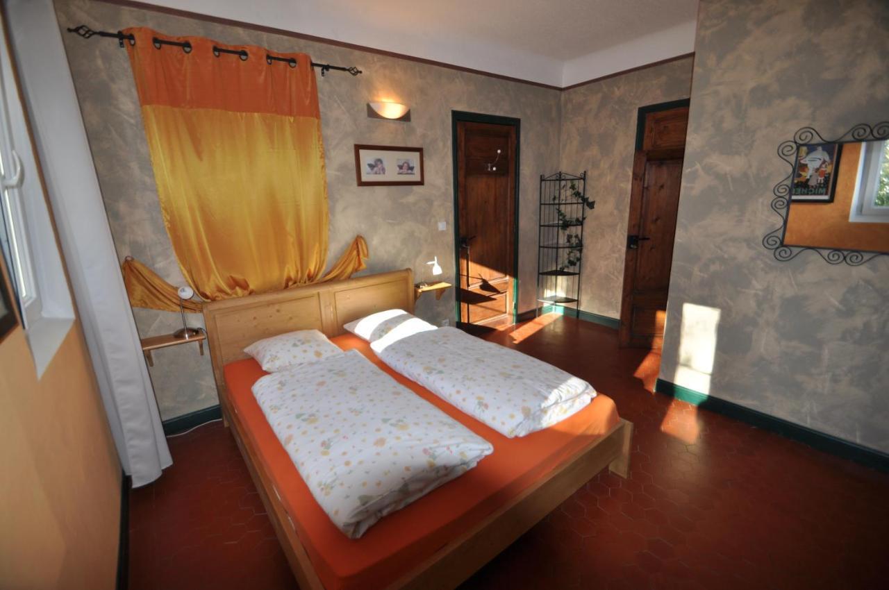 La Villa Du Parc Prades  Δωμάτιο φωτογραφία